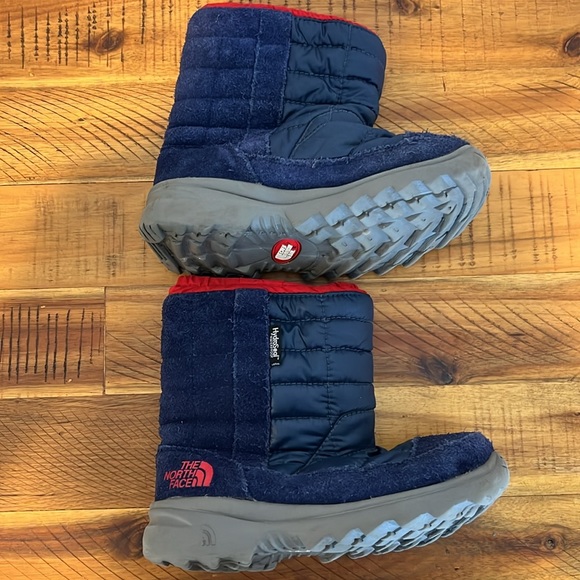 The North Face Boys Winter Camp Blue Boots Waterproof - Picture 8 of 9